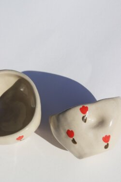 tulip hug cup