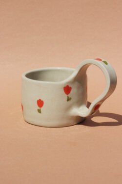tulip mug in red