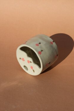 Alternative view of tulip travel cup