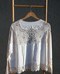 Alternative view of linen shirt