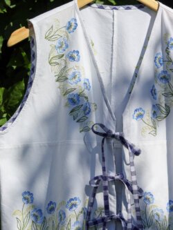 Alternative view of forget-me-nots